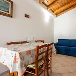 Ghisu Casa de Férias SantʼAnna Arresi